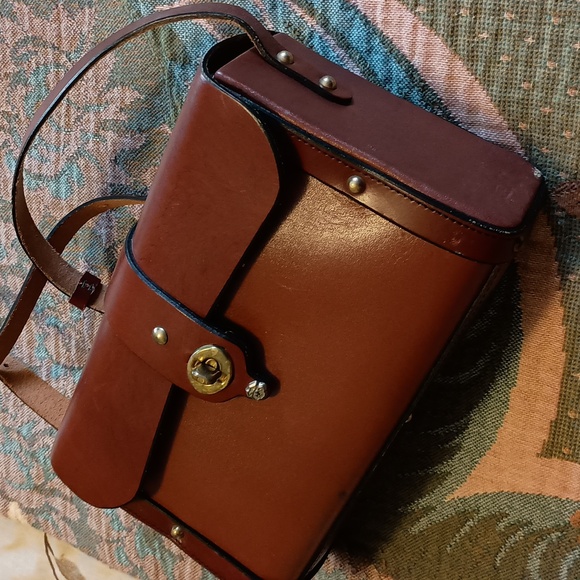 Vintage 60s 70s John Romain Saddle Leather Shoulder Bag - Picture 2 of 11